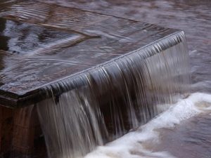 Твои воды всколыхнулись