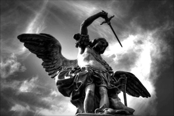 Михаил — главный архангел