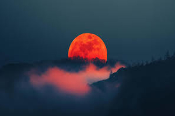 Переосмысление оттенка кровавой Луны